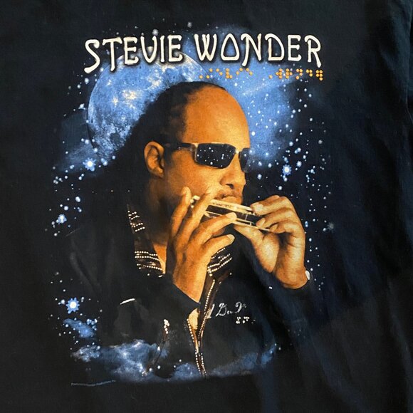 RARE 2008 STEVIE WONDER TOUR 'A WONDER SUMMER'S NIGHT' T-SHIRT SIZE LARGE - Picture 2 of 7